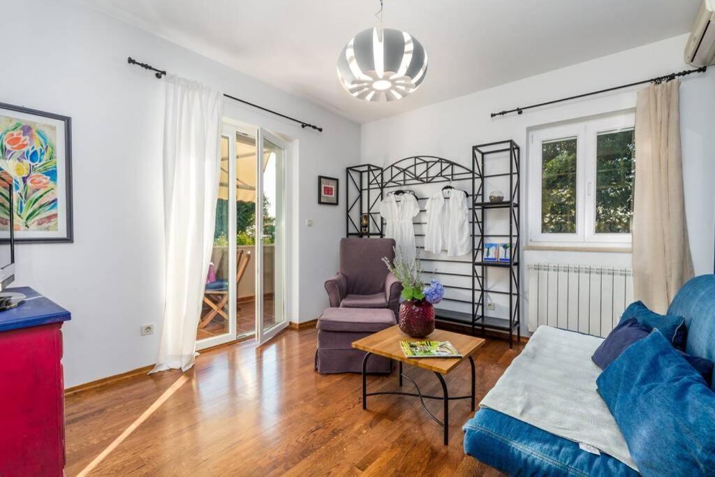 Villa Lidija Πόρετς Εξωτερικό φωτογραφία